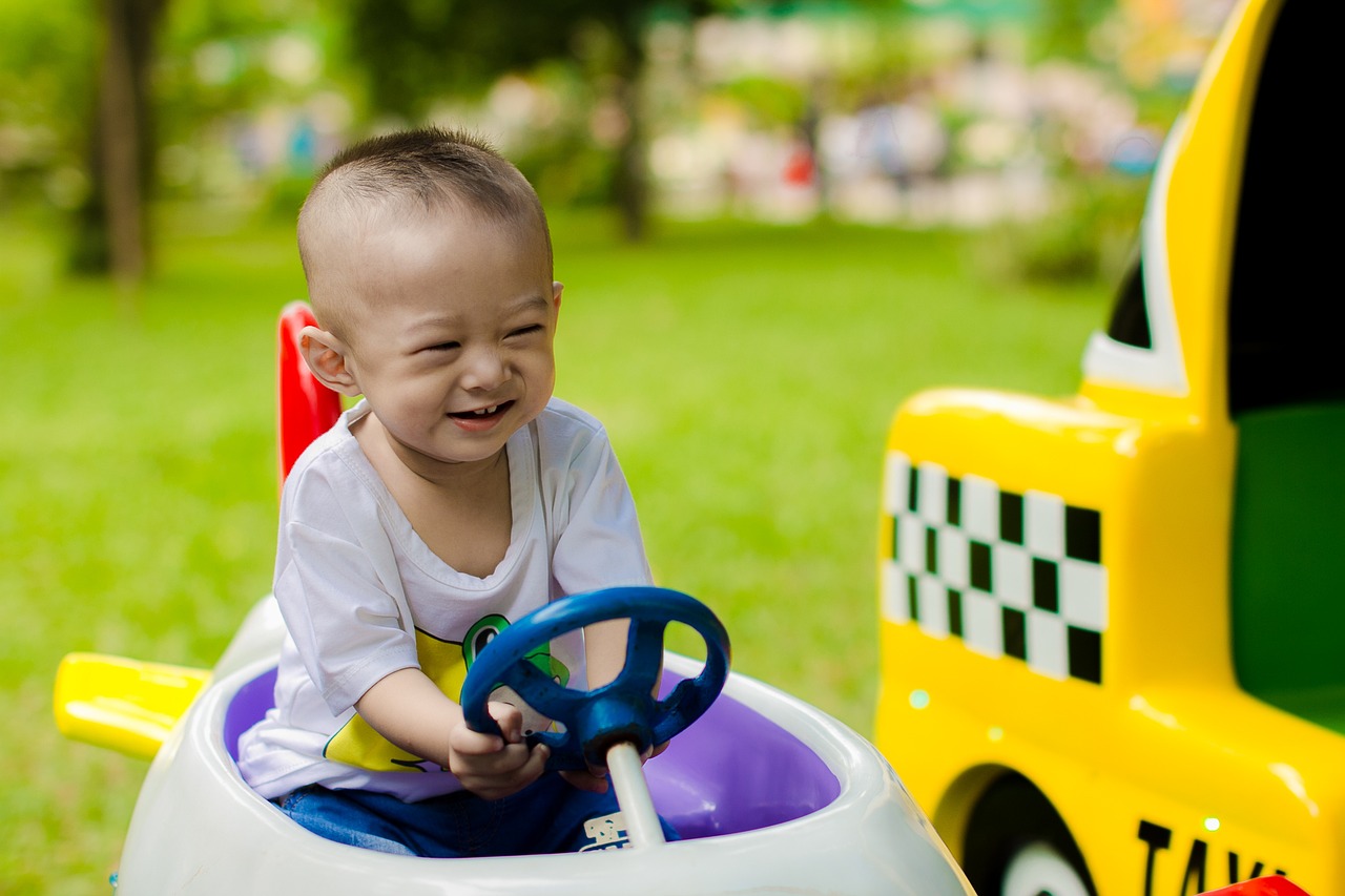 代孕产子落户|十岁试管代生的孩子该怎么教育（十岁试管代生的孩子怎么教育方法）